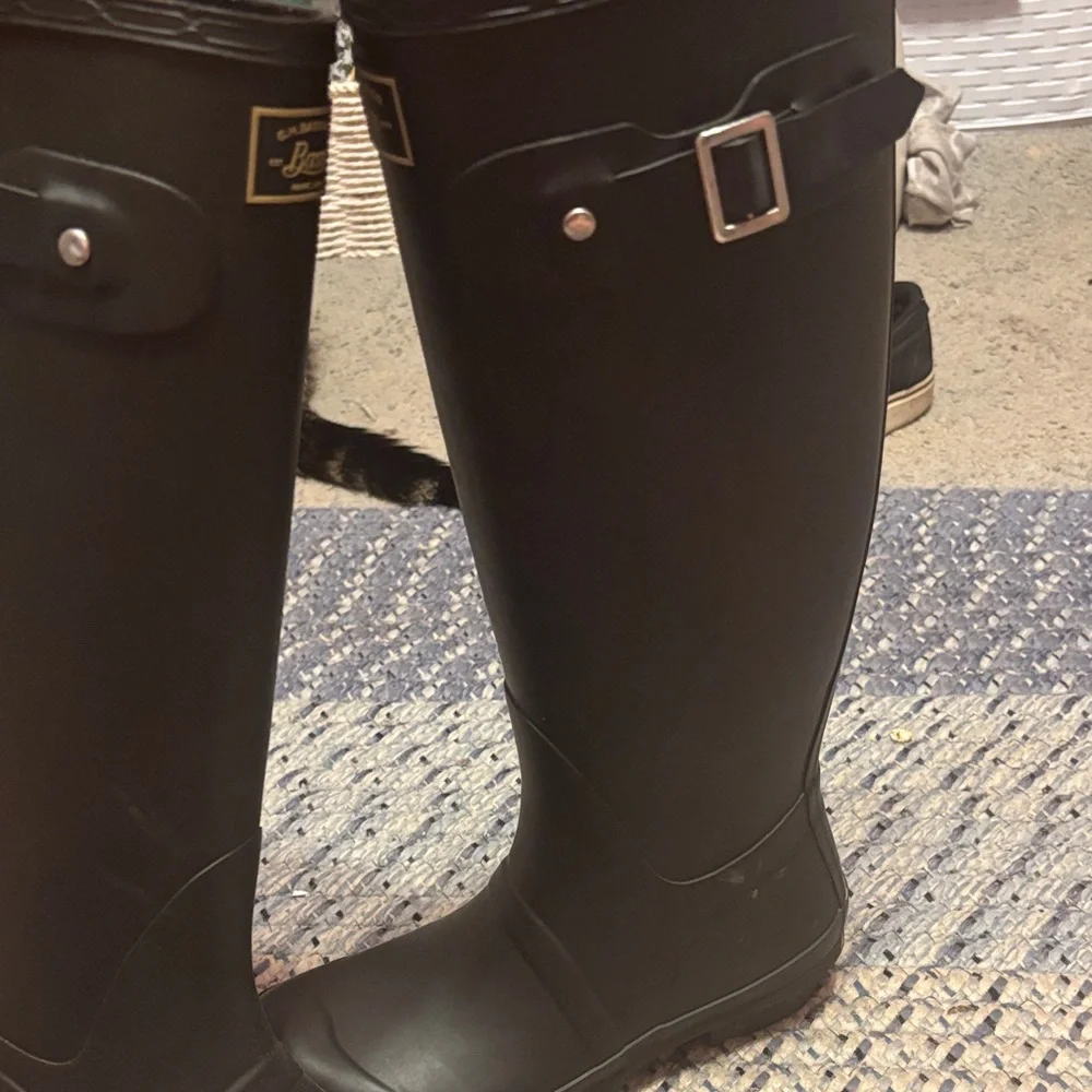 G.H. Bass & Co. Black Tall Rubber Rain Boots
